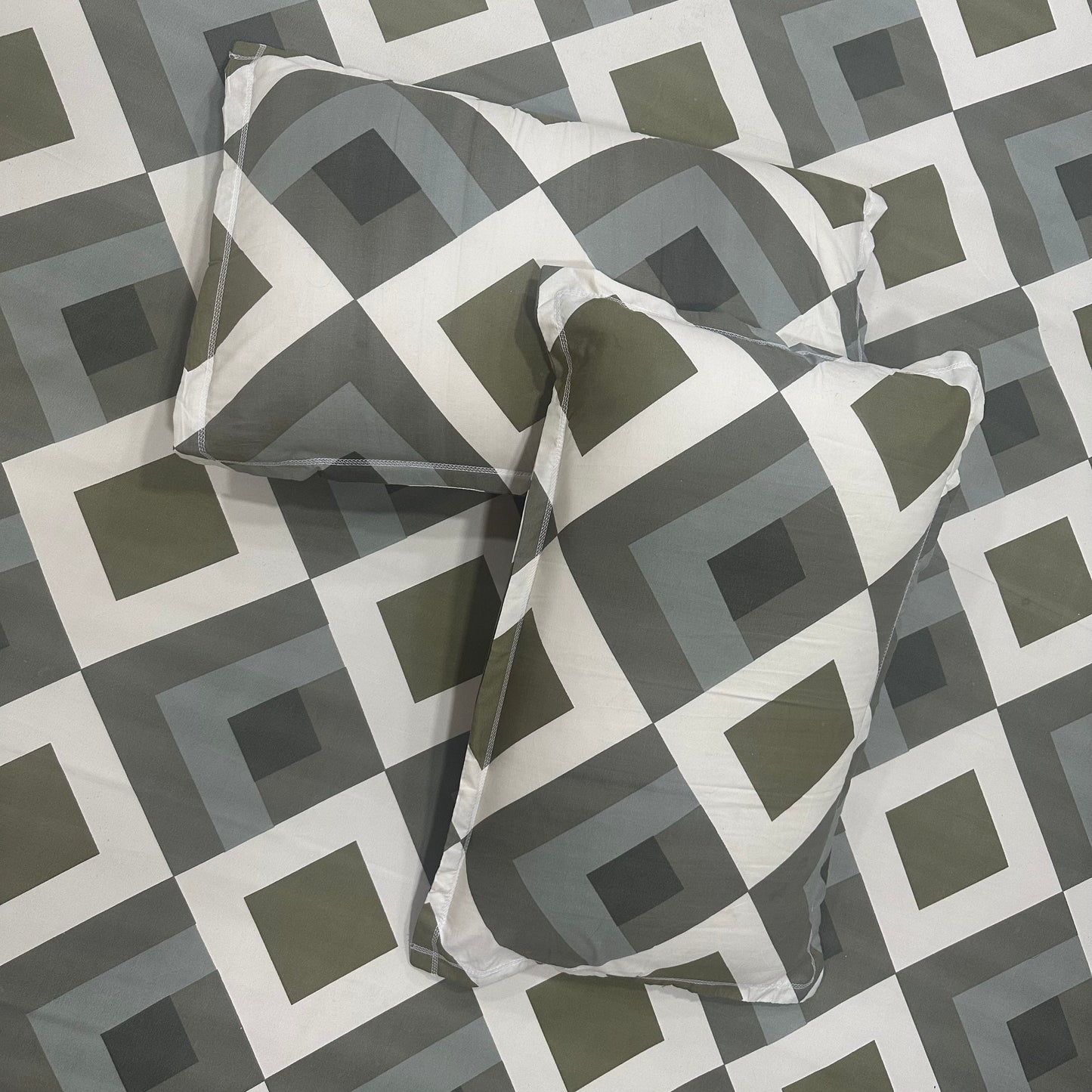 Modern Geometric 400TC 100% Pure Glace Cotton Bedsheet
