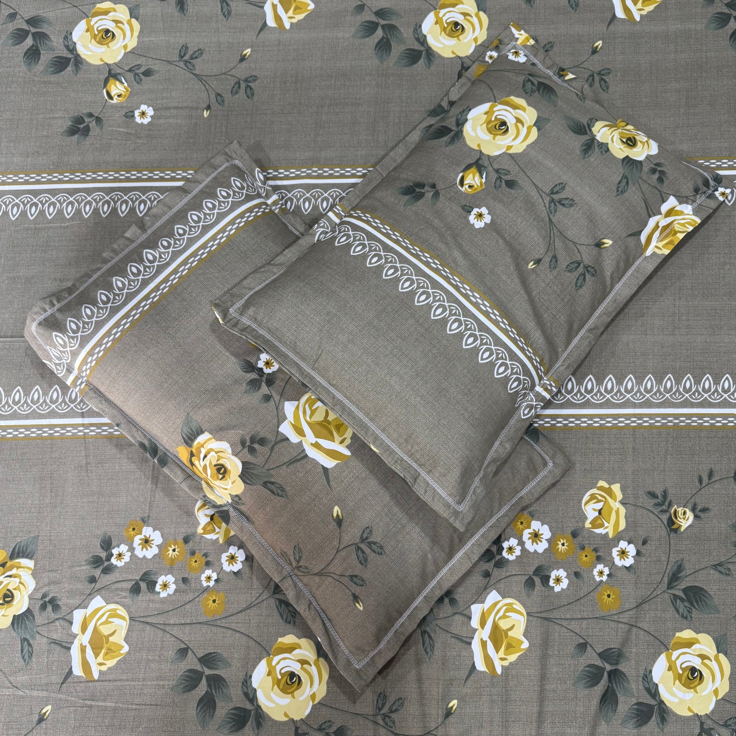 Stone Bloom 400TC Glace Cotton Floral Bedsheet