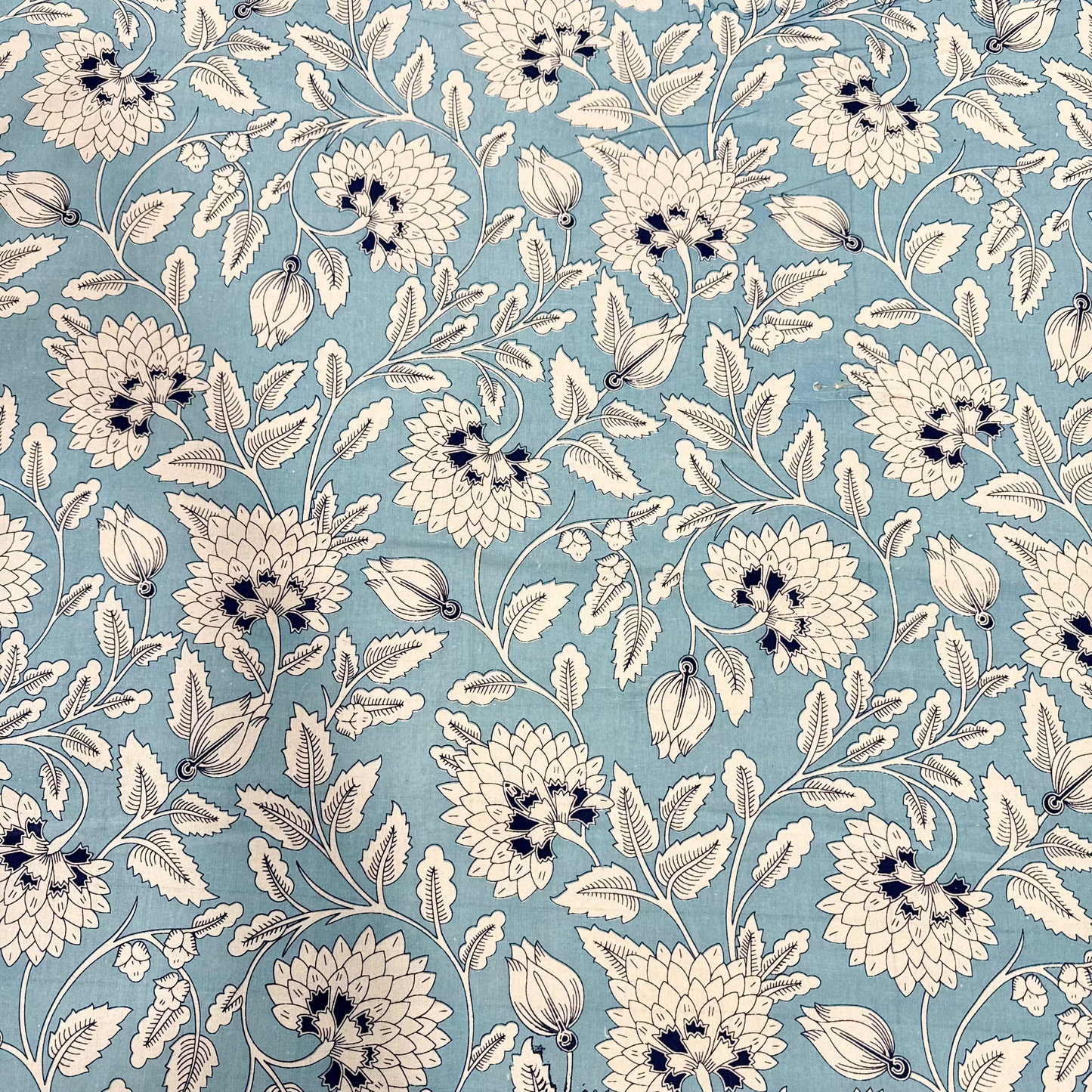 Bluebell Meadow 400 TC 100% Pure Cotton Bedsheet