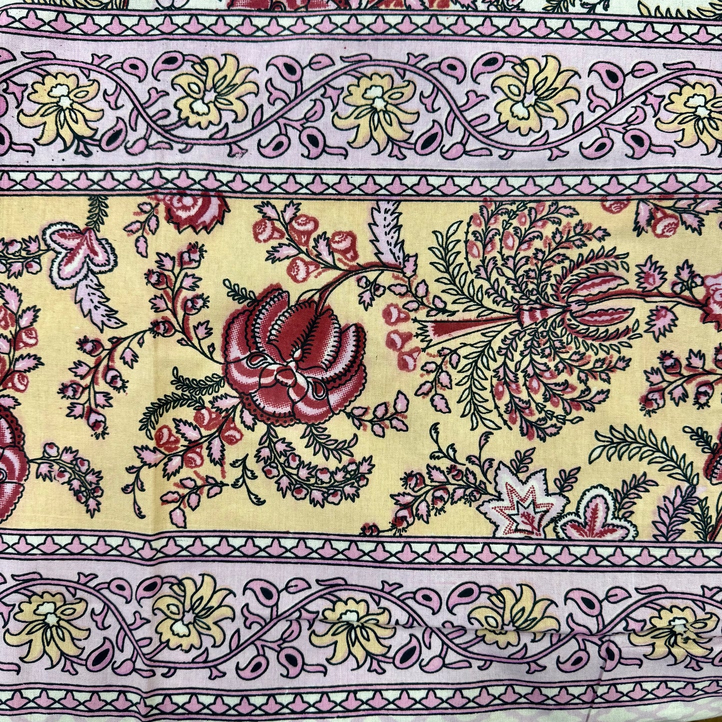Rose Garden Heritage 100% Pure Cotton Bedsheet